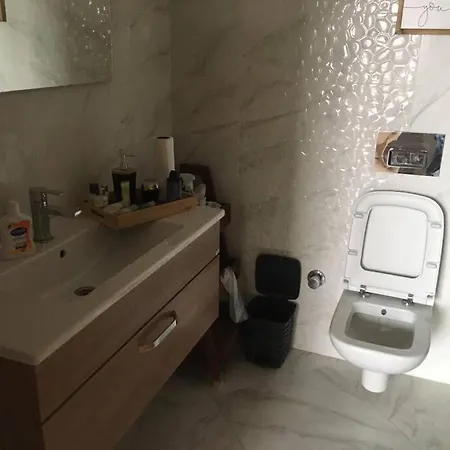 Apartmán Sehrin Muekkemel Manzarasi Ayaklarinizin Altinda Istanbulská provincie
